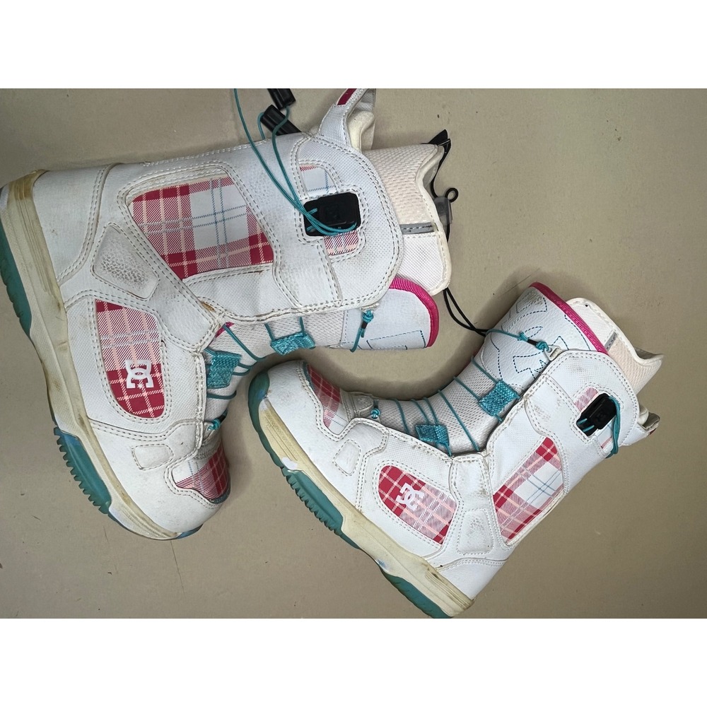 DC Siloh 09 Womens Snowboard Boots White Pink Teal Plaid 301905 Size 7.5 Y2K